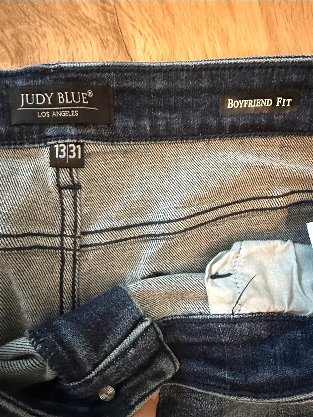 Judy Blue Medium Wash Distressed Boyfriend Jeans, Size 13/31 - Picture 2 of 4